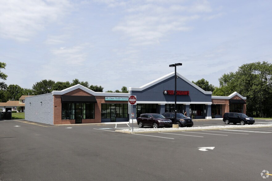 Primary Photo Of 160 Bethlehem Pike, Colmar Freestanding For Lease