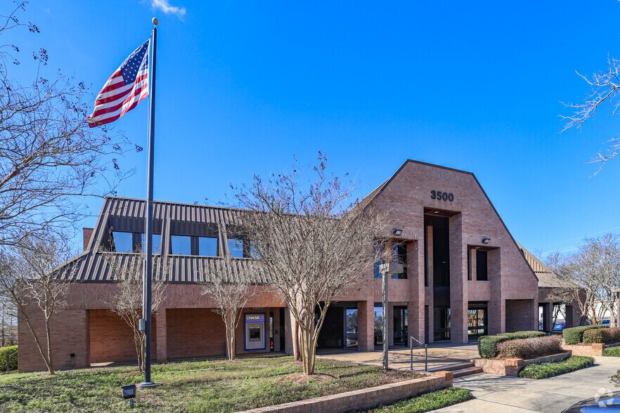 More Photos Of 3500 Highway 190, Mandeville Office Residential For Lease