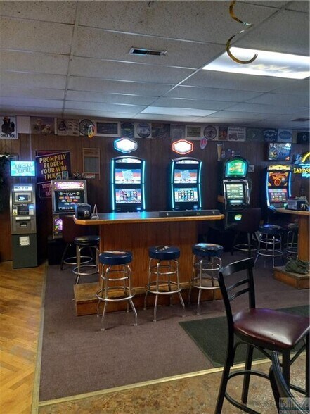 More Photos Of 114 Main St, Roundup Casino For Sale