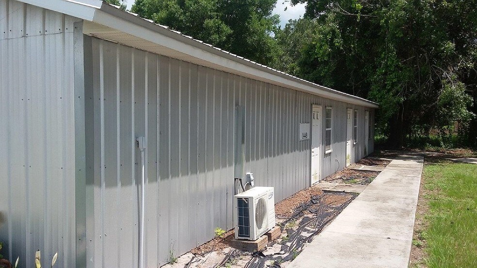 More Photos Of 1401 SW Martin Luther King Jr St, Arcadia General Retail For Lease