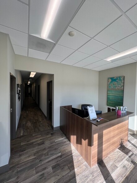 More Photos Of 6601 Kingston Pike, Knoxville Freestanding For Lease