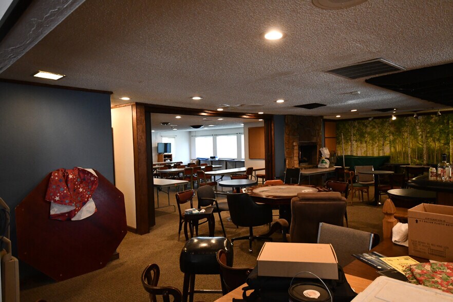 More Photos Of 2620 W 2nd St, The Dalles Restaurant For Sale