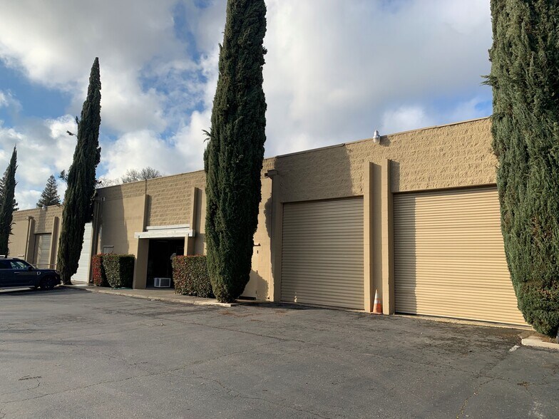 More Photos Of 11361 Sunrise Gold Cir, Rancho Cordova Warehouse For Sale