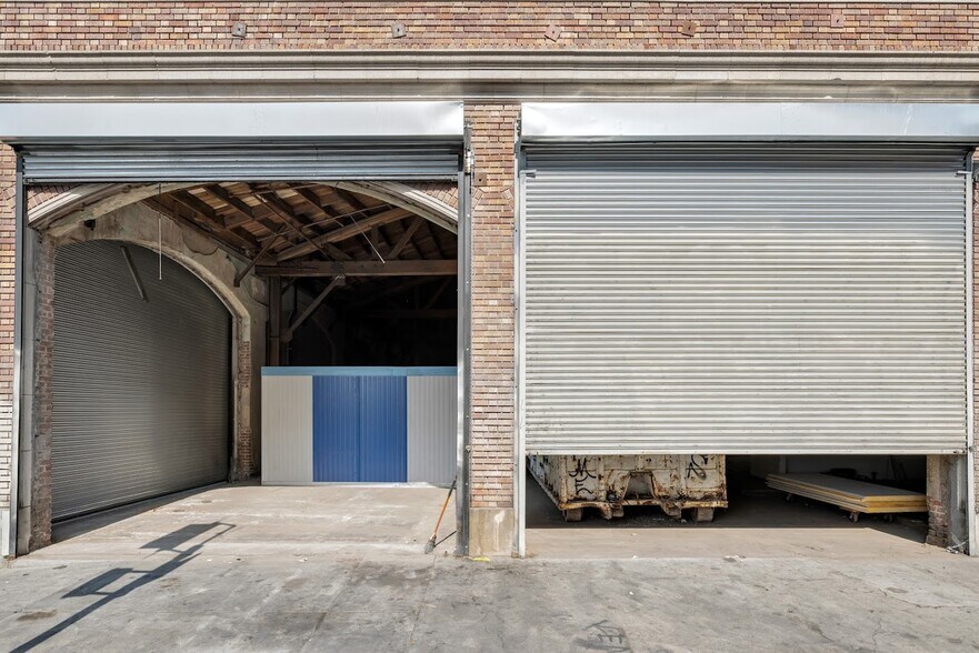 More Photos Of 707 E 7th St, Los Angeles Manufacturing For Lease