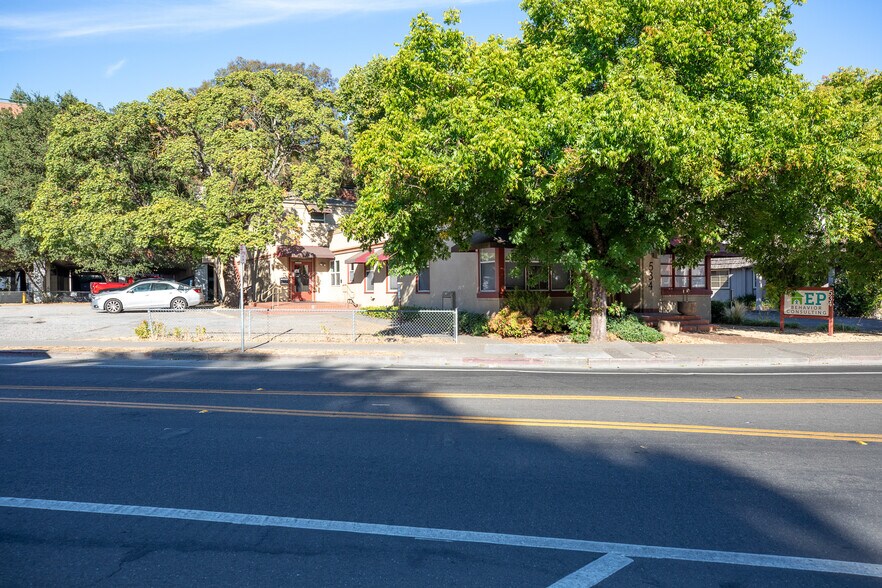 Primary Photo Of 534 B St, Santa Rosa Medical For Sale