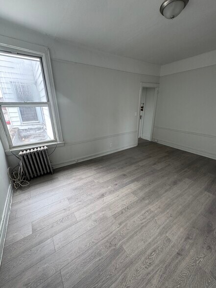 More Photos Of 172-12 Linden Blvd, Saint Albans Storefront Retail Residential For Sale