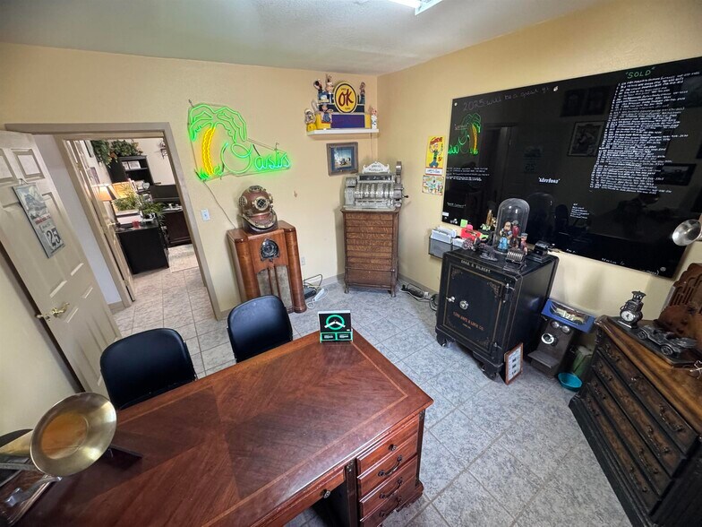 More Photos Of 1909 Indian Wells Rd, Alamogordo Loft Creative Space For Sale