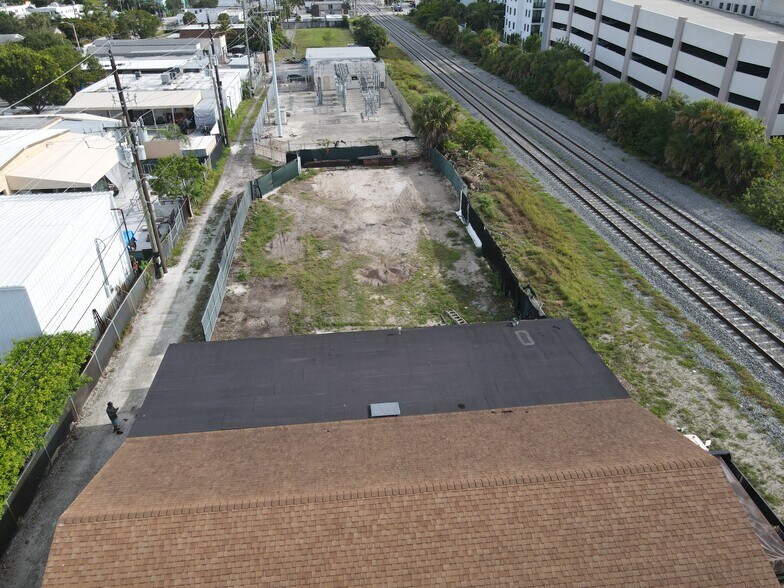 More Photos Of 1110 2nd Ave S, Lake Worth Warehouse For Sale