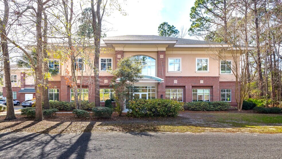Primary Photo Of 55 Hospital Center, Hilton Head Island Medical For Sale