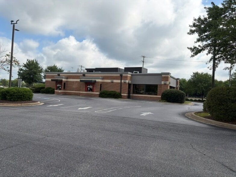 More Photos Of 147 Nc Highway 801 N, Advance Fast Food For Sale
