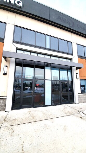 More Photos Of 15350 111 Ave NW, Edmonton Light Distribution For Lease