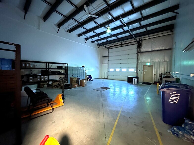 More Photos Of 9601 116 St, Grande Prairie Warehouse For Lease