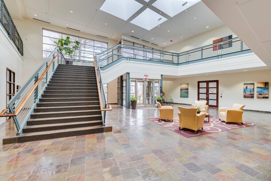More Photos Of 2740 Dallas Pky, Plano Office For Lease