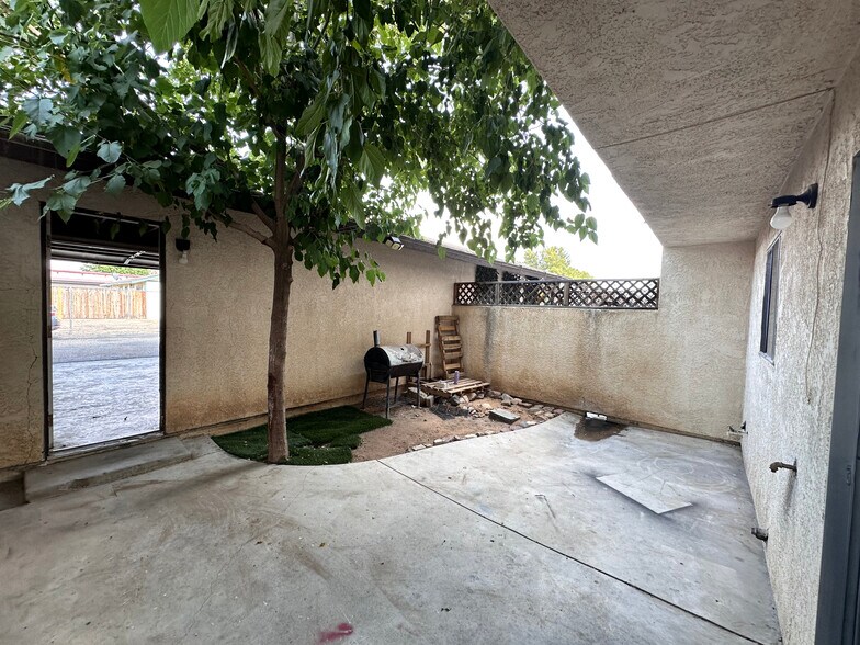 More Photos Of 12745 Navajo Rd, Apple Valley Apartments For Sale