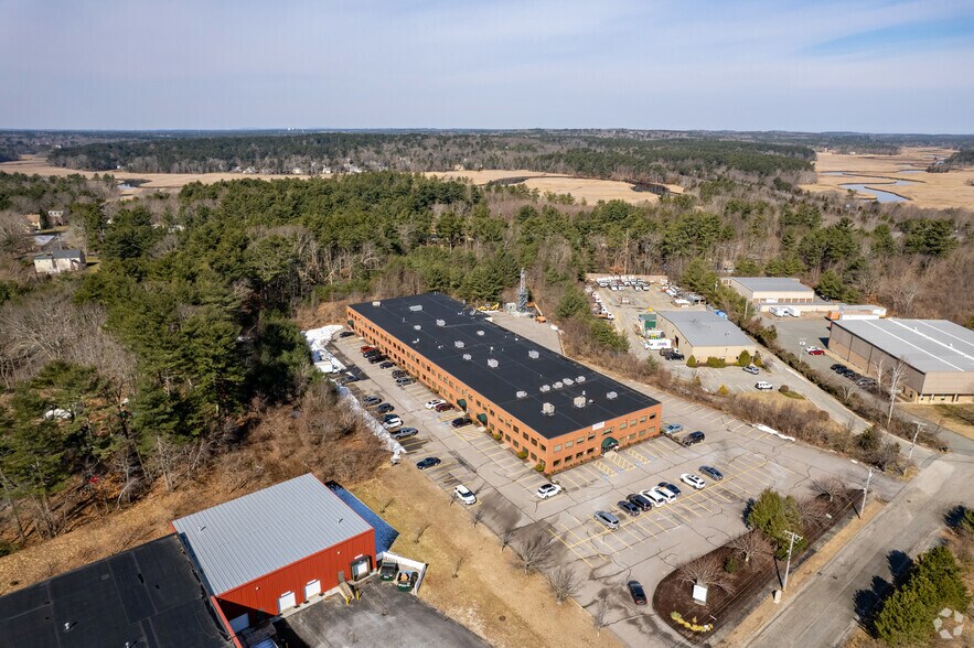 More Photos Of 28 Riverside Dr, Pembroke Research And Development For Lease
