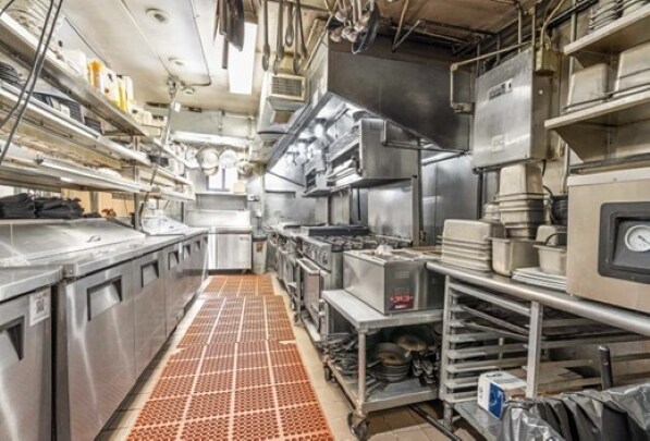 More Photos Of 808 Canyon Rd, Santa Fe Restaurant For Sale