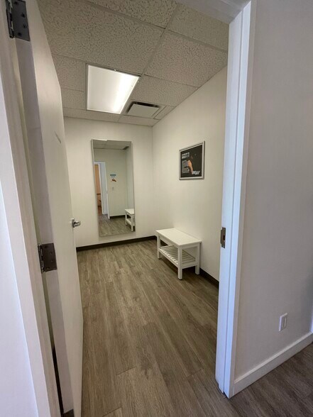 More Photos Of 12110 40th St SE, Calgary Warehouse For Sale