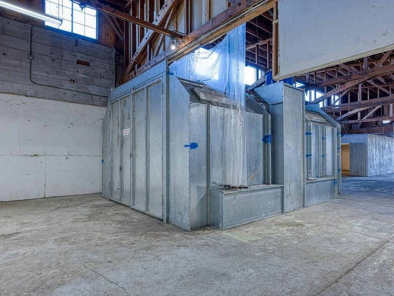 More Photos Of 310 Market St, Klamath Falls Warehouse For Sale