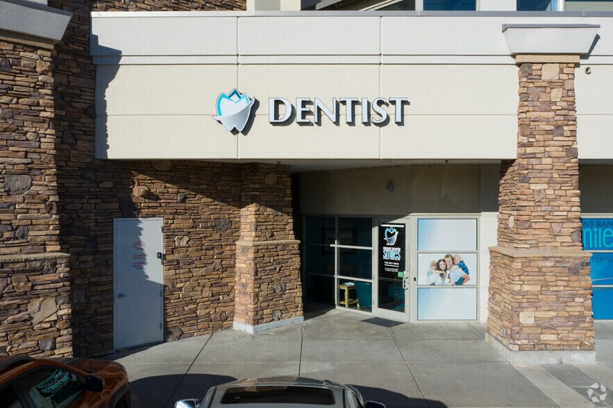 More Photos Of 18551 E Mainstreet, Parker Freestanding For Lease