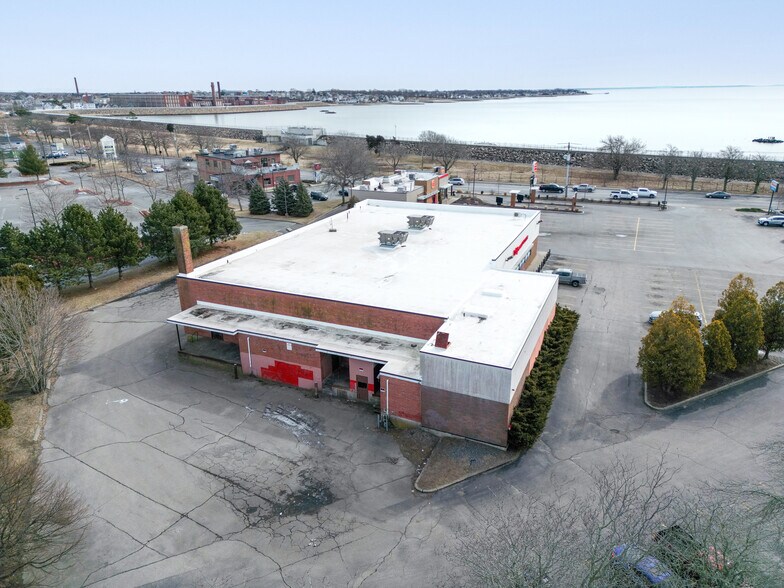 More Photos Of 1383 Cove Rd, New Bedford Drugstore For Lease