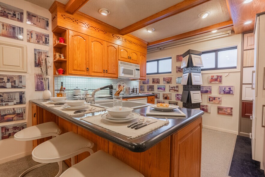 More Photos Of 209-211 Central Ave, East Newark Manufacturing For Sale