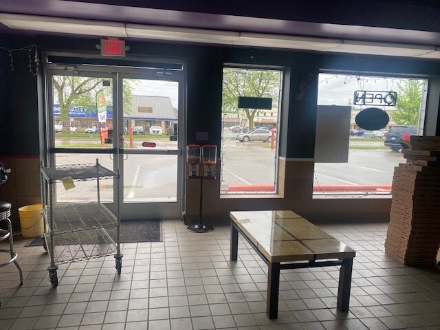 More Photos Of 1134 7th St NW, Rochester Unknown For Lease