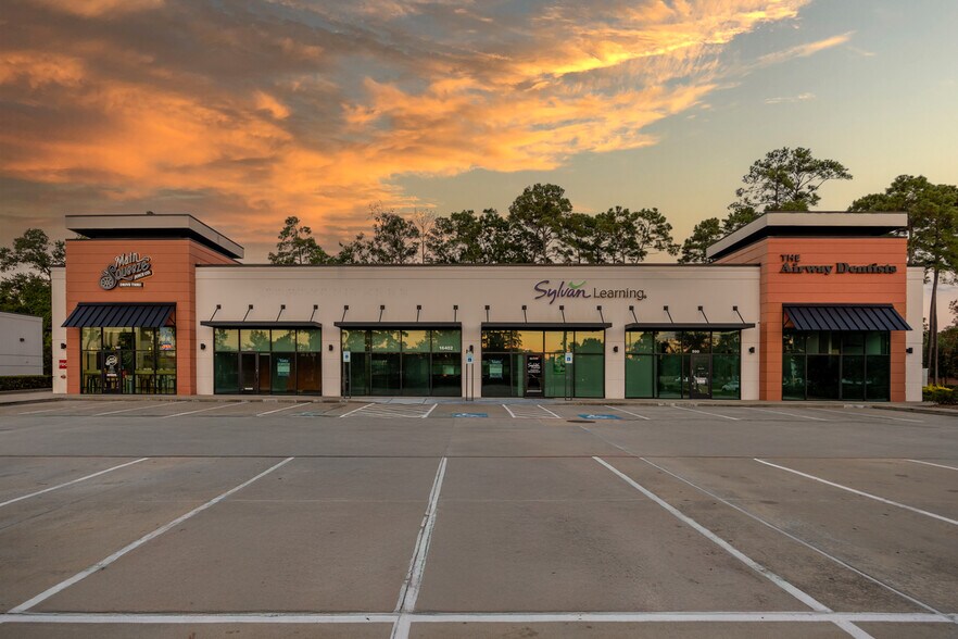 Primary Photo Of 16402 W Lake Houston Pky, Houston Storefront For Lease