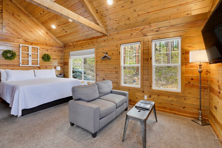More Photos Of 13310 Silver Mountain Rd, Rapid City Hospitality For Sale