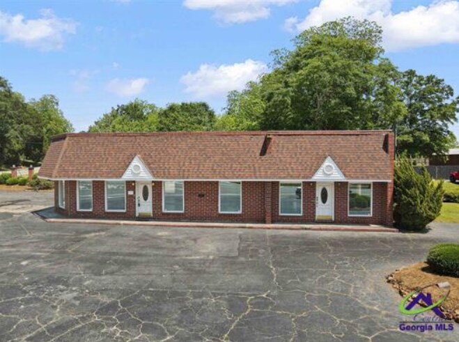 More Photos Of 2802 Hwy 41 S, Elko Storefront Retail Office For Sale