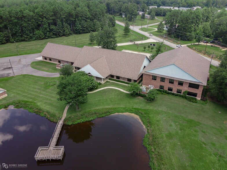 More Photos Of 10100 Woolworth Rd, Keithville Medical For Lease