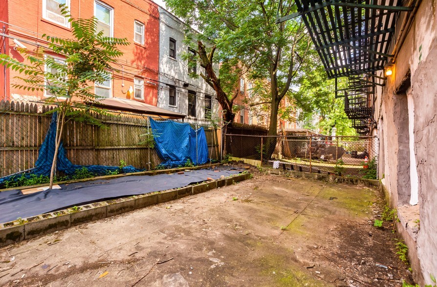 1144 Metcalf Ave, Bronx, NY 10472 Apartments For Sale