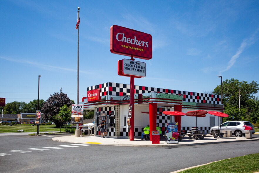 More Photos Of 1505 N Dupont Pky, New Castle Unknown For Lease