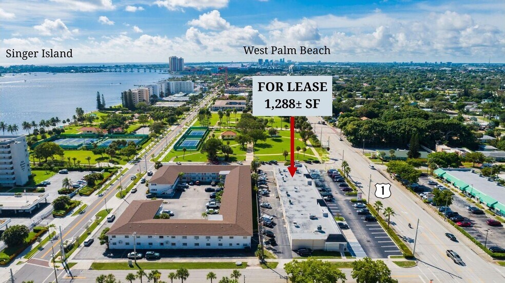 More Photos Of 811 N Federal Hwy, Lake Park General Retail For Lease