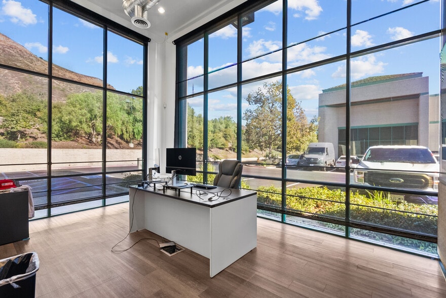 More Photos Of 3615 Old Conejo Rd, Newbury Park Manufacturing For Sale