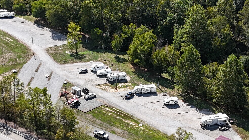 More Photos Of 462 Adams rd, Julian Trailer Camper Park For Sale