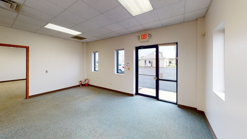 More Photos Of 2801 N Jasper St, Decatur Industrial For Sale