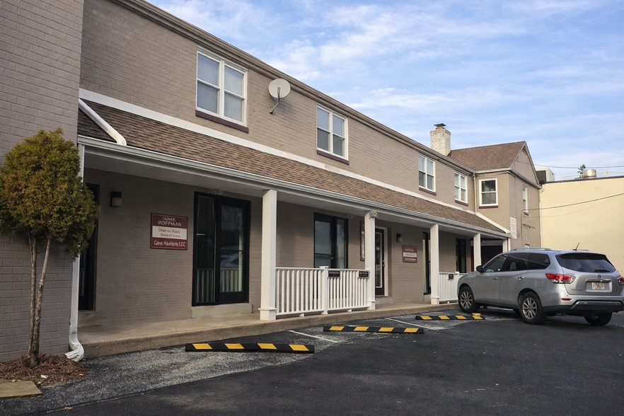 More Photos Of 107 Forrest Ave, Narberth Unknown For Sale