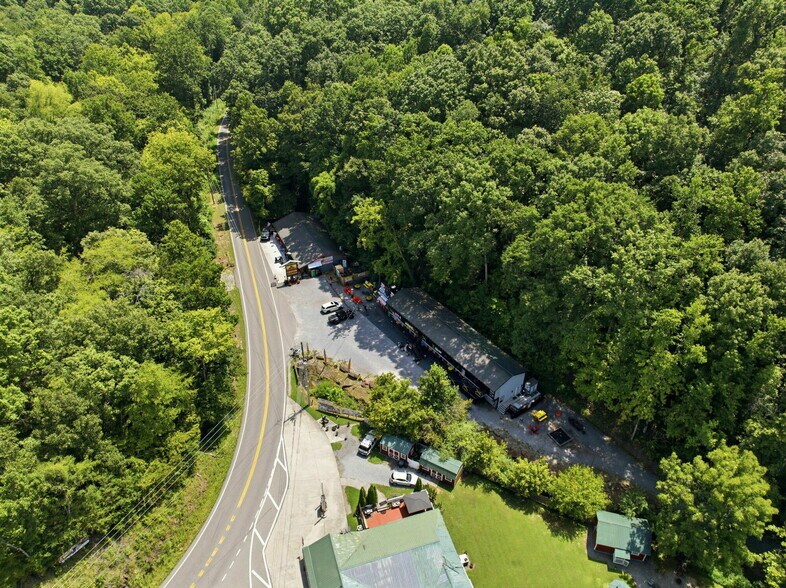 More Photos Of 4407 Calderwood Hwy, Maryville Hotel For Sale