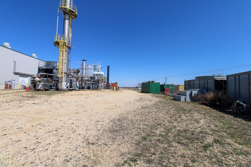 More Photos Of 5640 44th Ave S, Clinton Industrial For Sale