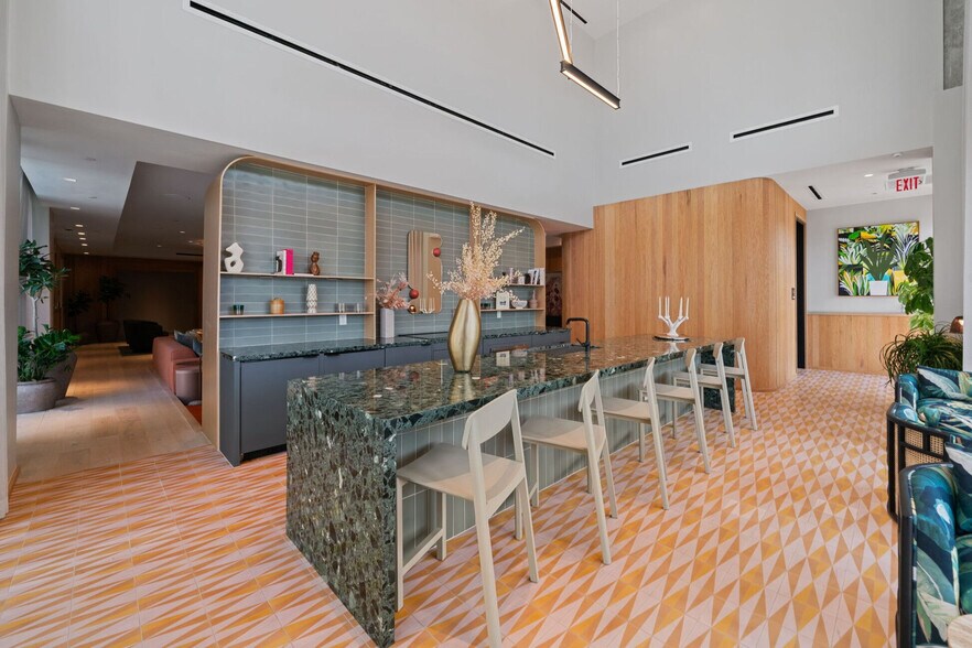 More Photos Of 2315 Navigation Blvd, Houston Apartments For Lease