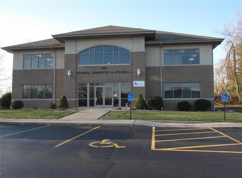 Primary Photo Of 1305 Dadrian Professional Park, Godfrey Office For Lease