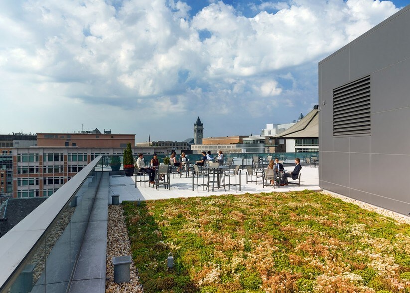 More Photos Of 733 10th St NW, Washington Office For Lease