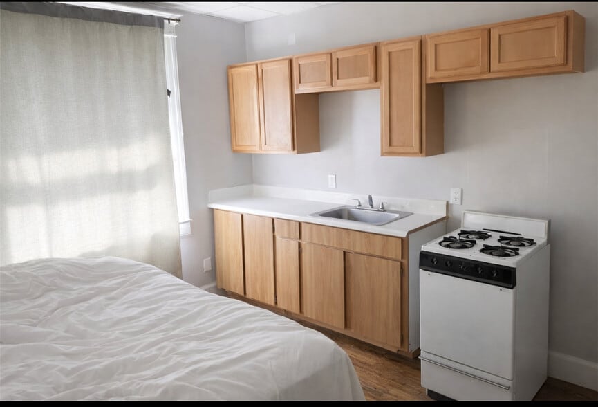 More Photos Of 91 Wellington Ave, Rochester Multifamily For Sale