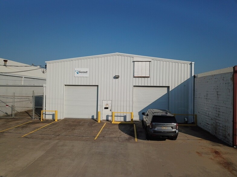Primary Photo Of 126 Industrial Ave, New Orleans Warehouse For Lease