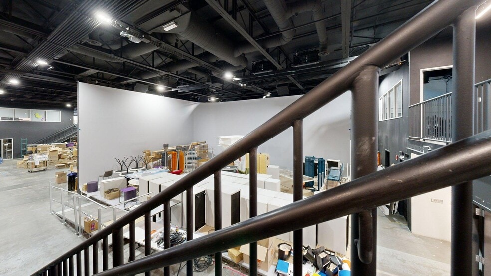 More Photos Of 550 Somerset Ter NE, Atlanta General Retail For Lease