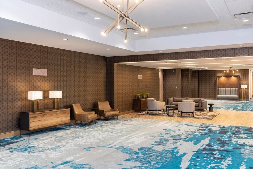 More Photos Of 2747 S 11th St, Kalamazoo Hotel For Sale