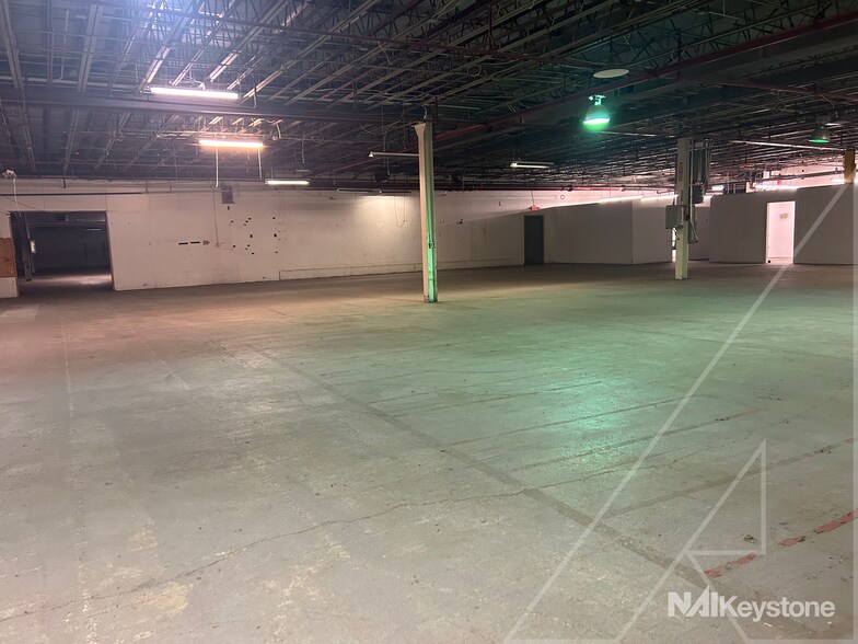 More Photos Of 601-637 Hiesters Ln, Reading Warehouse For Sale