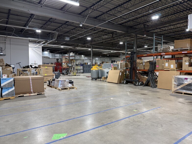 More Photos Of 3939 Kearney St, Denver Manufacturing For Sale