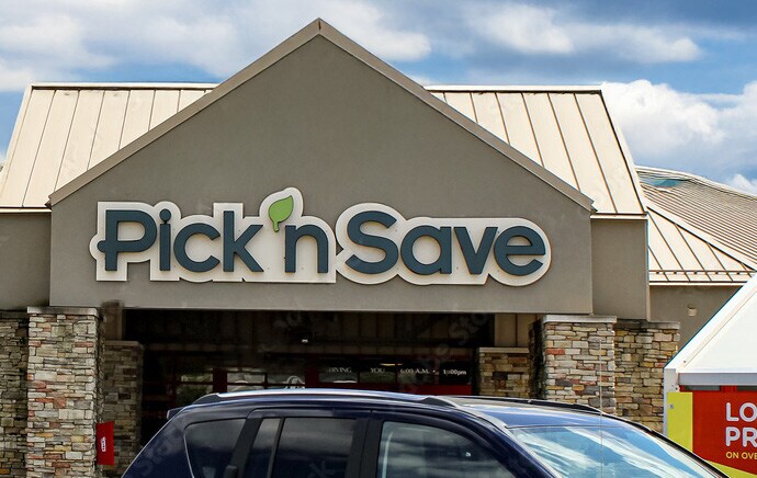 More Photos Of 12735 W Capitol Dr, Brookfield Supermarket For Lease