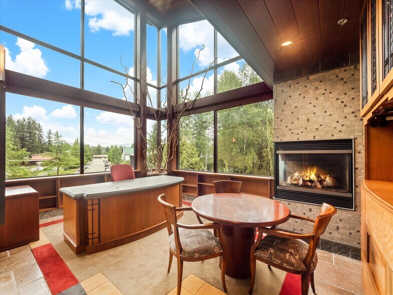 More Photos Of 23175 224th Pl SE, Maple Valley Flex For Lease